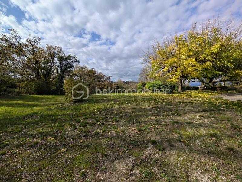 Demeure - 160 m² - 9 pièces