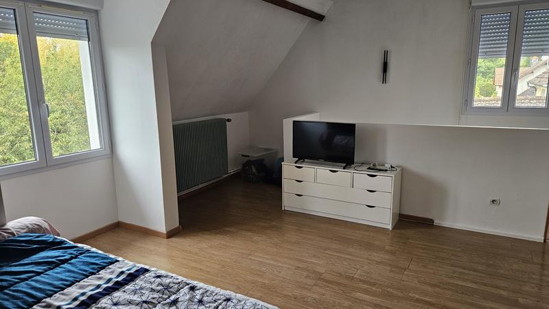 Maison - 87 m² - 5 pièces