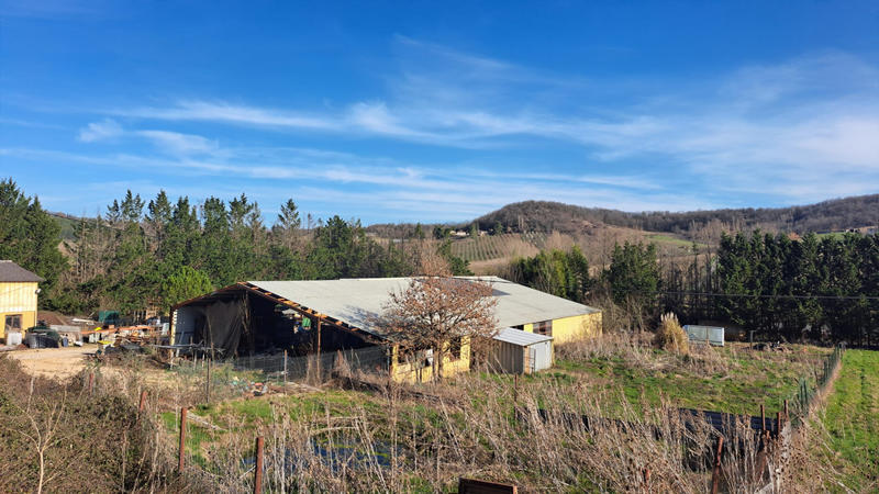 Propriété - 330 m² - 11 pièces