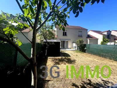 Maison - 72 m² - 4 pièces