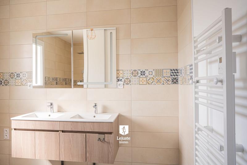 Maison contemporaine - 82 m² - 4 pièces