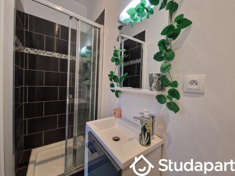 Appartement - 18 m² - 1 pièce