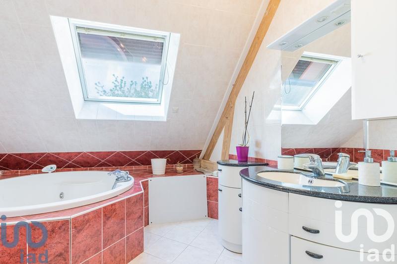 Maison - 112 m² - 6 pièces