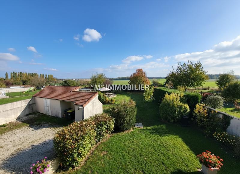 Maison - 247 m² - 9 pièces