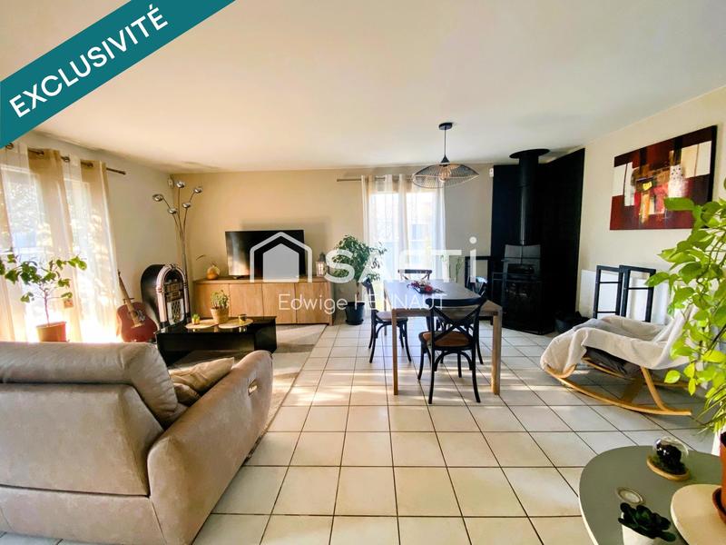 Maison - 80 m² - 4 pièces