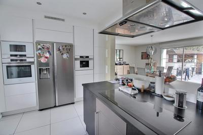 Maison - 170 m² - 7 pièces