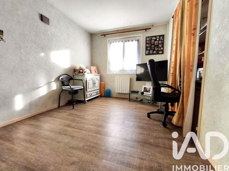 Maison - 111 m² - 5 pièces