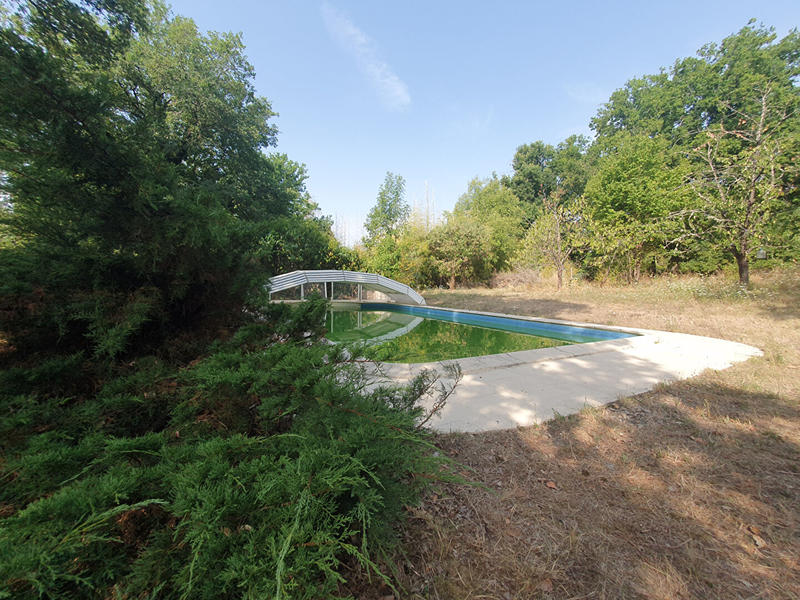 Maison - 283 m² - 9 pièces