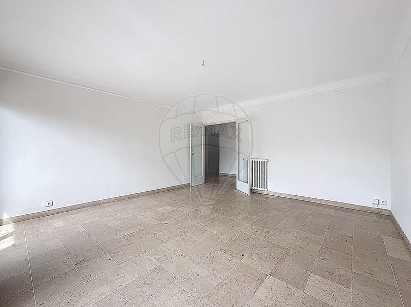 Appartement - 91 m² - 4 pièces