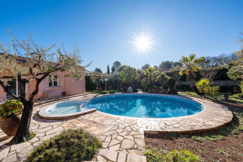 Villa - 195 m² - 4 pièces