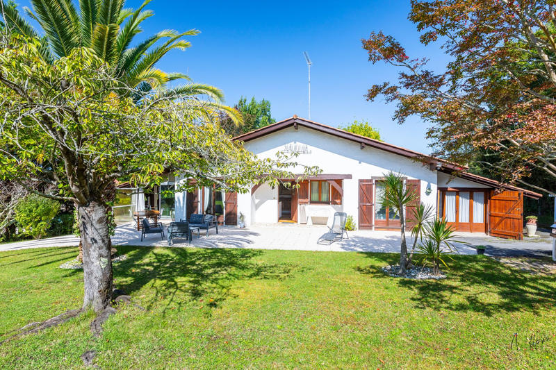 Maison - 136 m² - 7 pièces