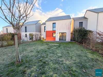 Maison contemporaine - 82 m² - 4 pièces