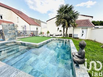 Maison - 150 m² - 5 pièces