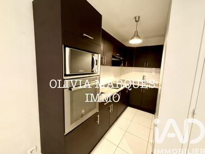 Maison de ville - 70 m² - 4 pièces