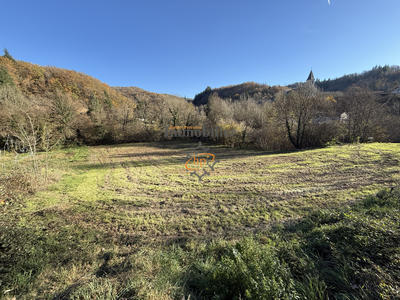 Terrain - 1 741 m²