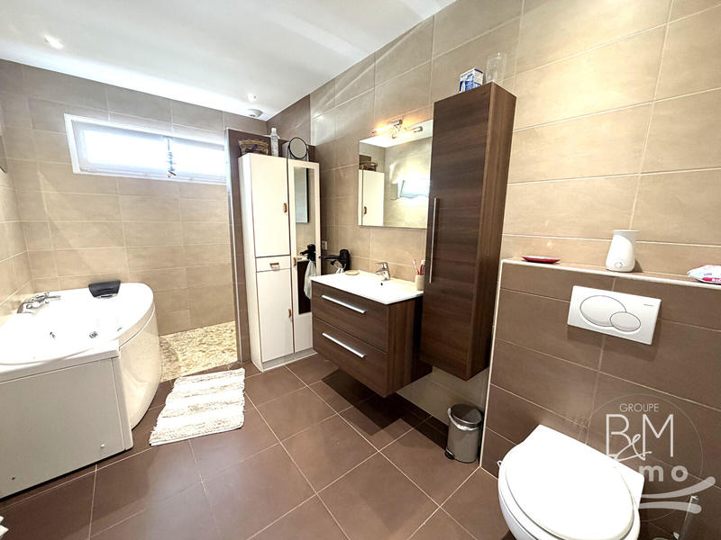 Maison - 156 m² - 5 pièces