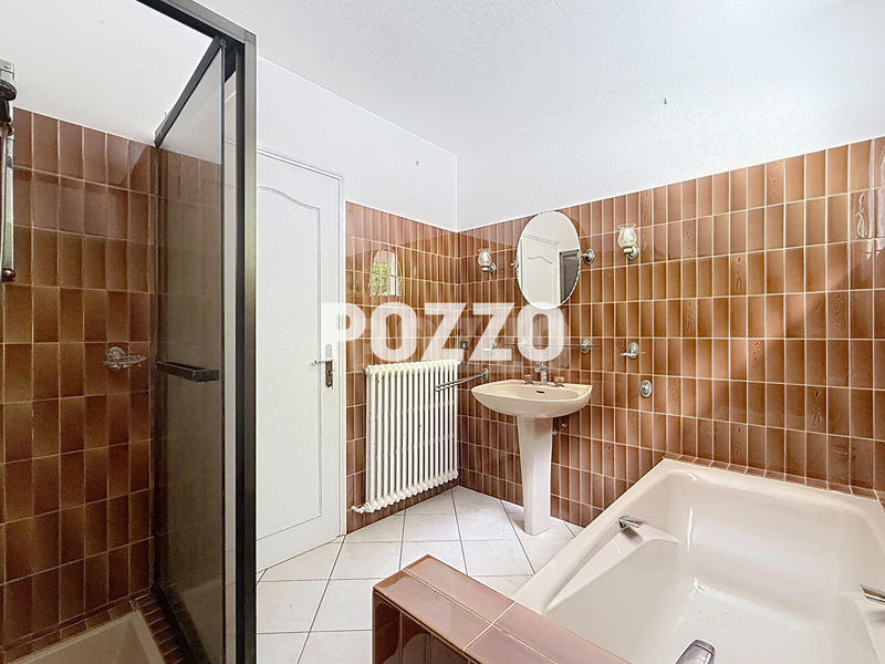 Maison - 120 m² - 6 pièces