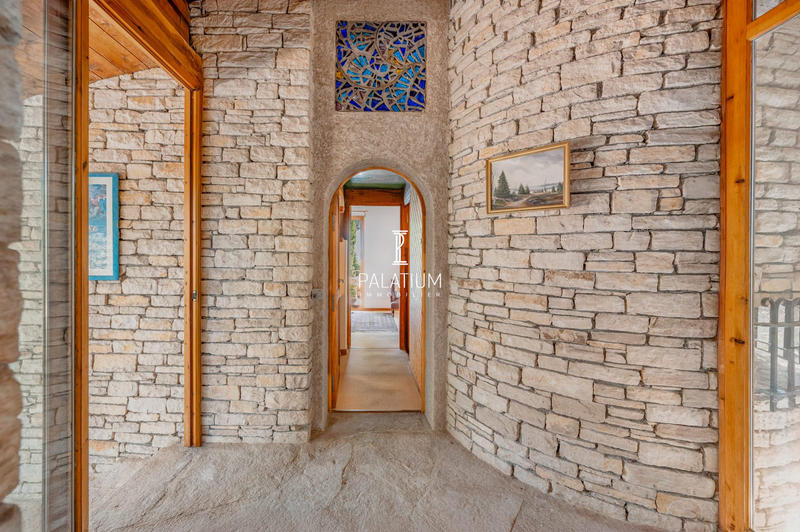 Maison ancienne - 235 m² - 8 pièces