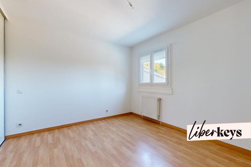 Maison - 320 m² - 7 pièces