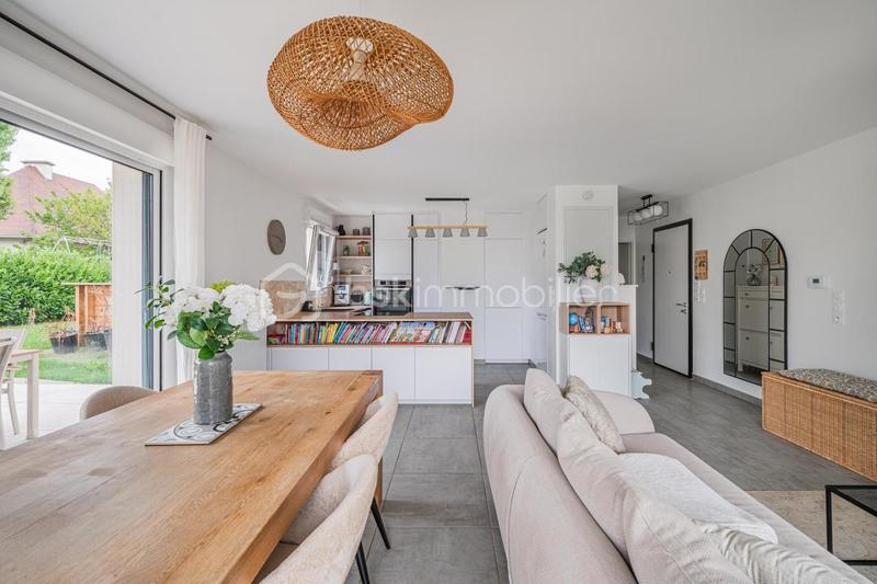 Appartement - 92 m² - 4 pièces