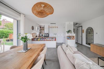 Appartement - 92 m² - 4 pièces