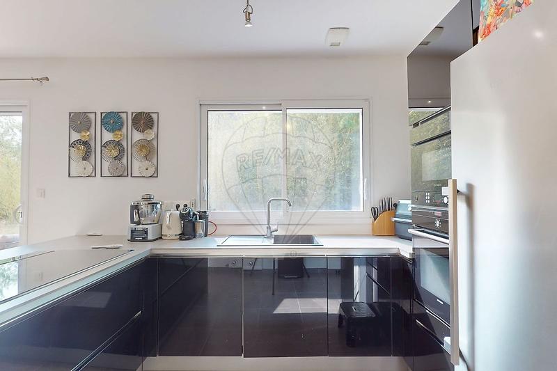 Maison - 131 m² - 7 pièces