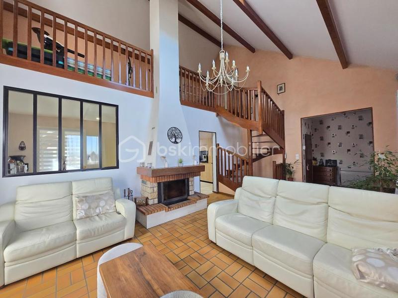 Pavillon - 135 m² - 6 pièces