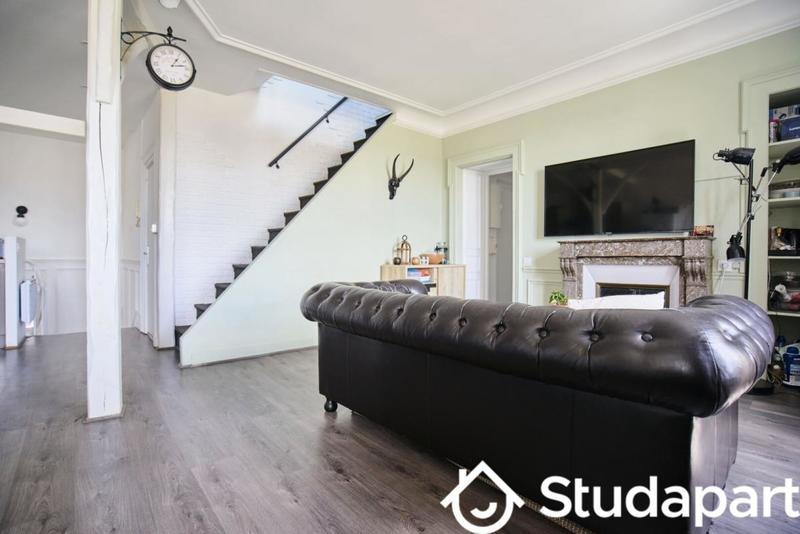 Chambre - 12 m² - 1 pièce