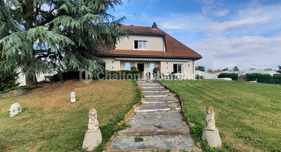 Maison - 145 m² - 7 pièces