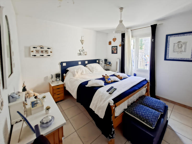 Villa - 90 m² - 4 pièces