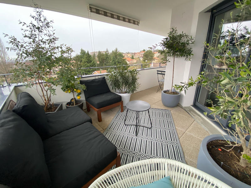 Appartement - 145 m² - 6 pièces