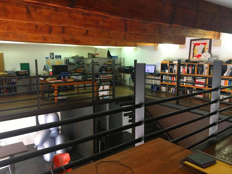 Bureau - 181 m² - 2 pièces