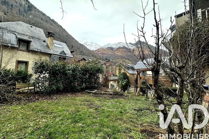 Maison de village - 140 m² - 8 pièces