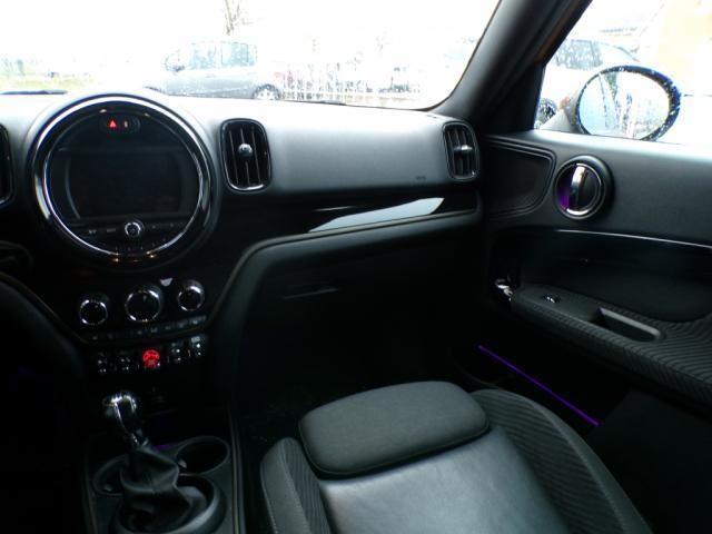 Mini Countryman F60 Mini 102 ch One