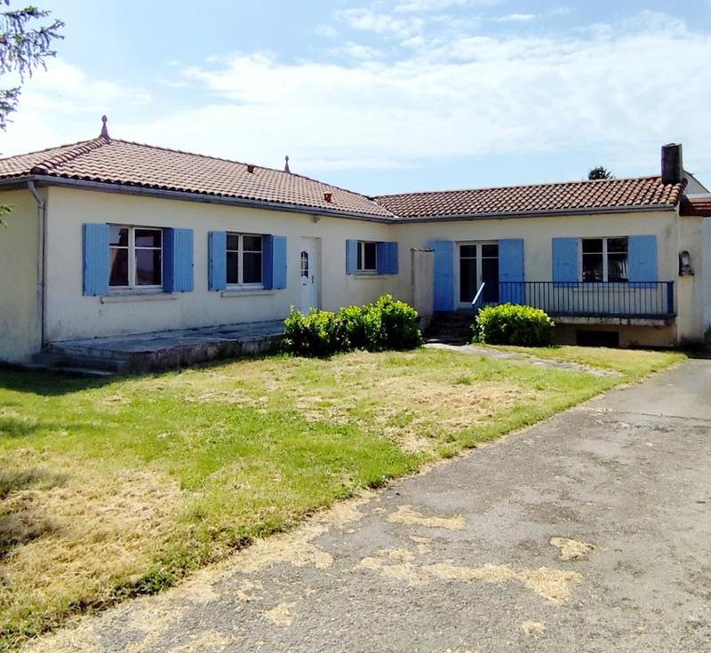 Maison - 180 m² - 8 pièces