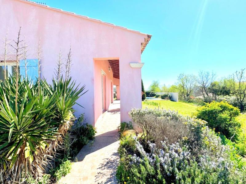 Maison - 160 m² - 5 pièces