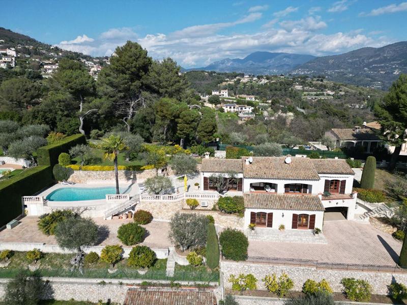 Maison - 171 m² - 4 pièces