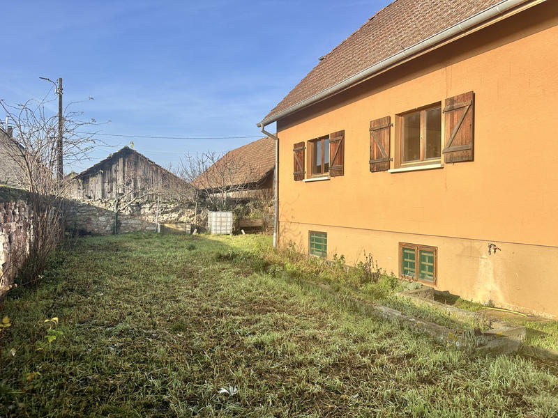 Maison - 92 m² - 5 pièces