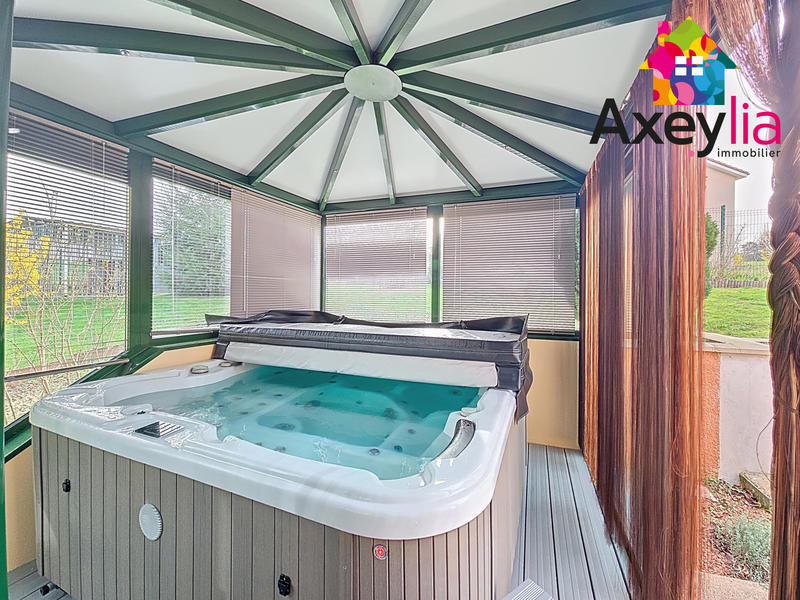 Maison - 148 m² - 5 pièces