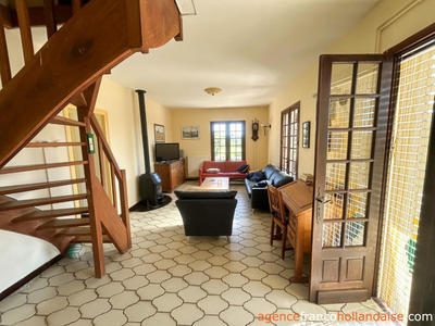 Maison - 101 m² - 6 pièces