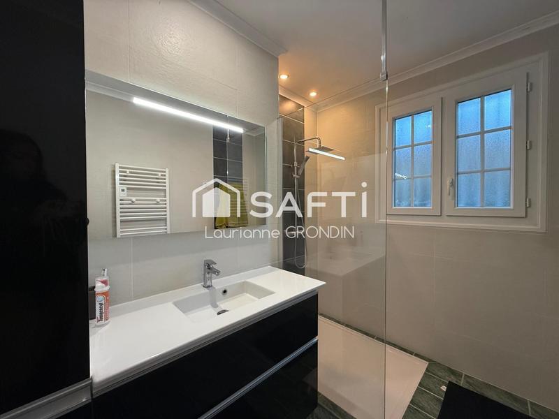 Maison - 95 m² - 5 pièces