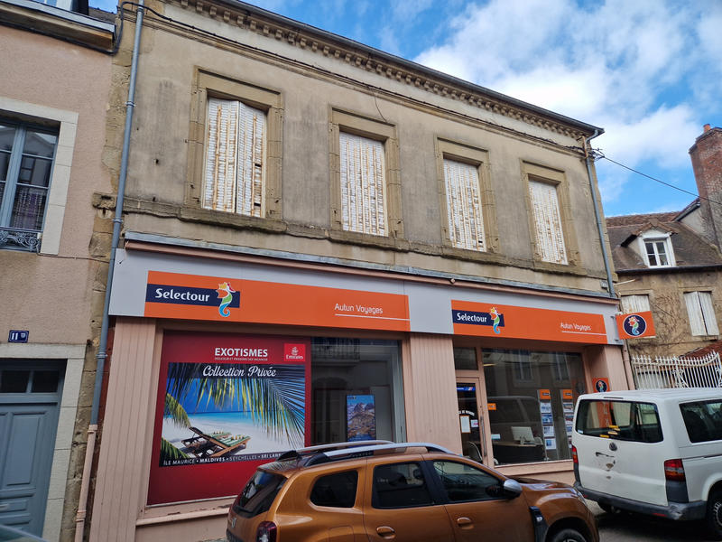 Immeuble - 142 m² - 5 pièces