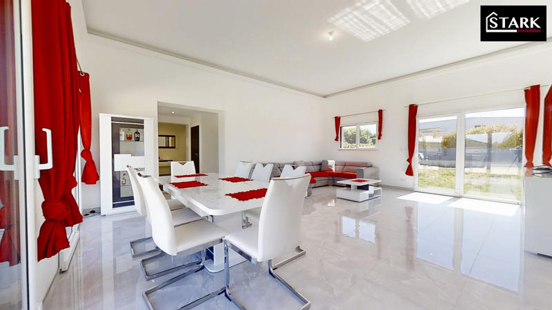 Maison - 136 m² - 5 pièces