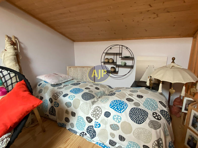 Maison - 105 m² - 4 pièces