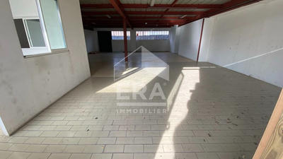 Local commercial - 130 m²