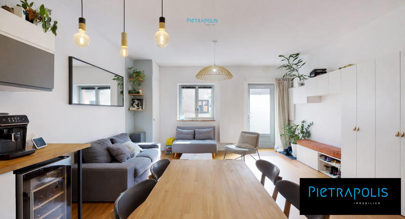 Appartement - 95 m² - 4 pièces