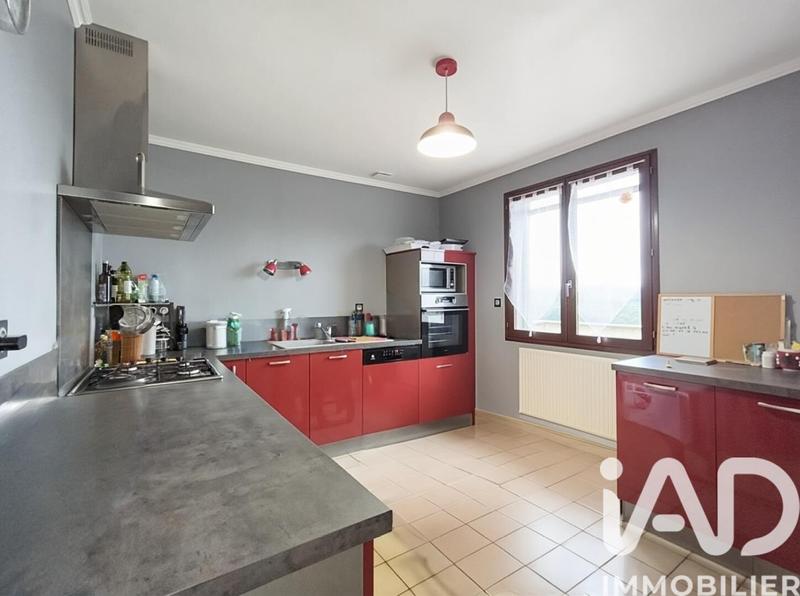 Maison - 120 m² - 5 pièces