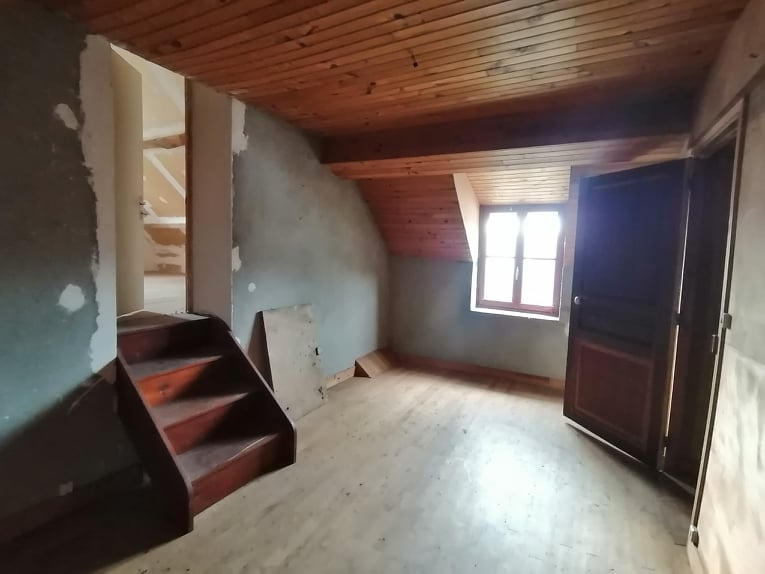 Maison - 110 m² - 6 pièces