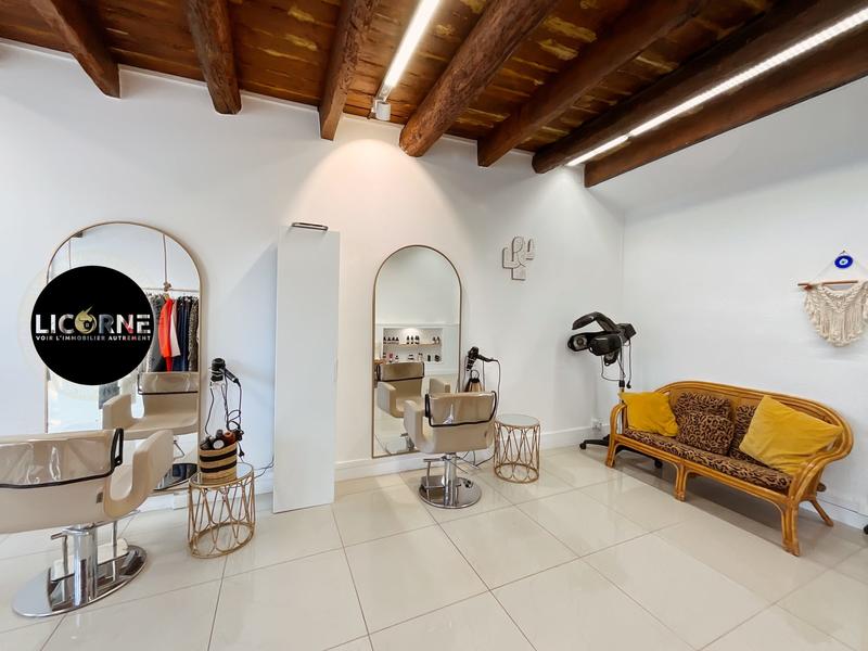 Fonds de commerce - 80 m²