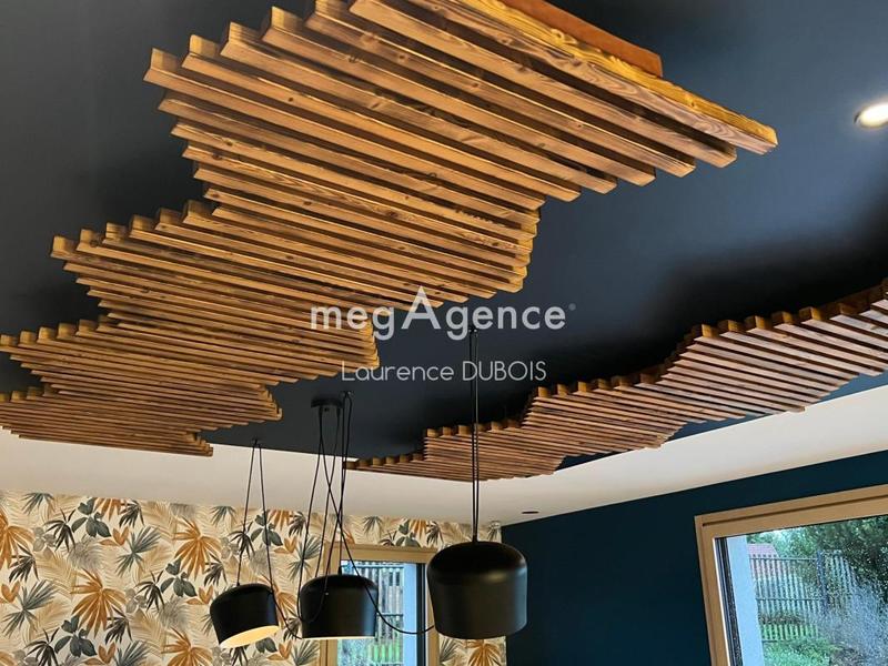 Maison - 200 m² - 5 pièces